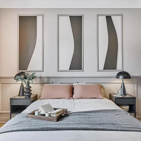 - 3 Et Balcon à Trocadéro Parigi