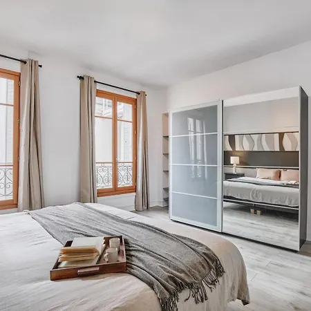 - 3 Et Balcon à Trocadéro * Parigi